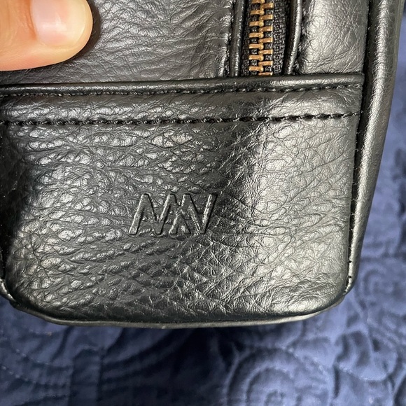 Matt & Nat Olly Vegan Bag Purity in Black mini backpack - Picture 10 of 11